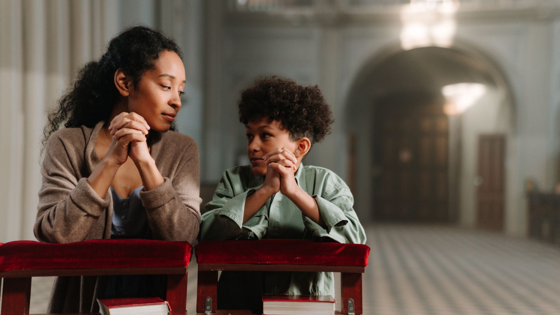 Comment servir Dieu dans l'église ? 