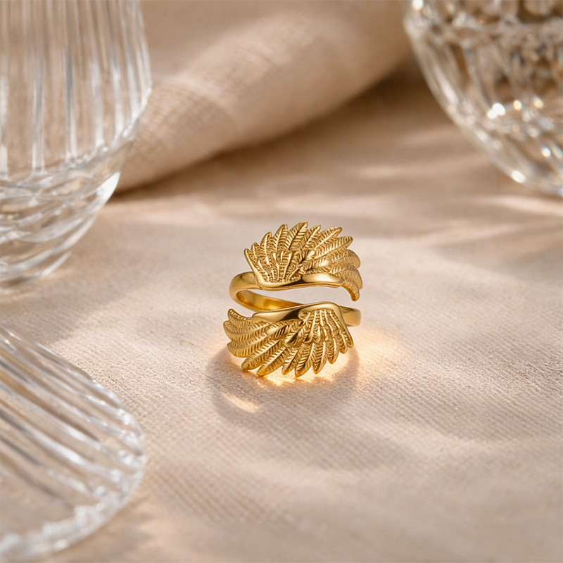 Bague ailes d'ange dorée