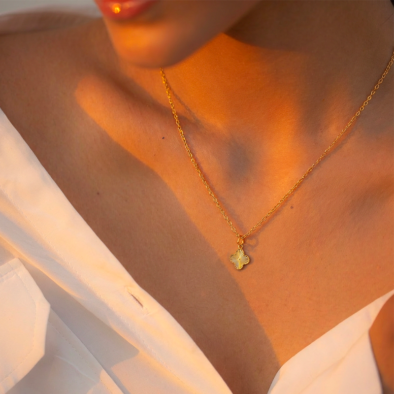 Pendentif Croix Romane - Claritas