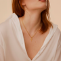Collier chaîne croix dorée