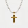 Collier croix perles, finition dorée